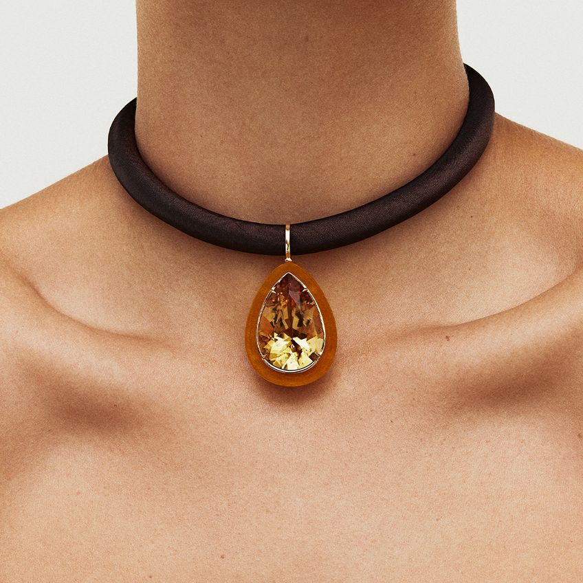 Yvonne Frames Necklace
