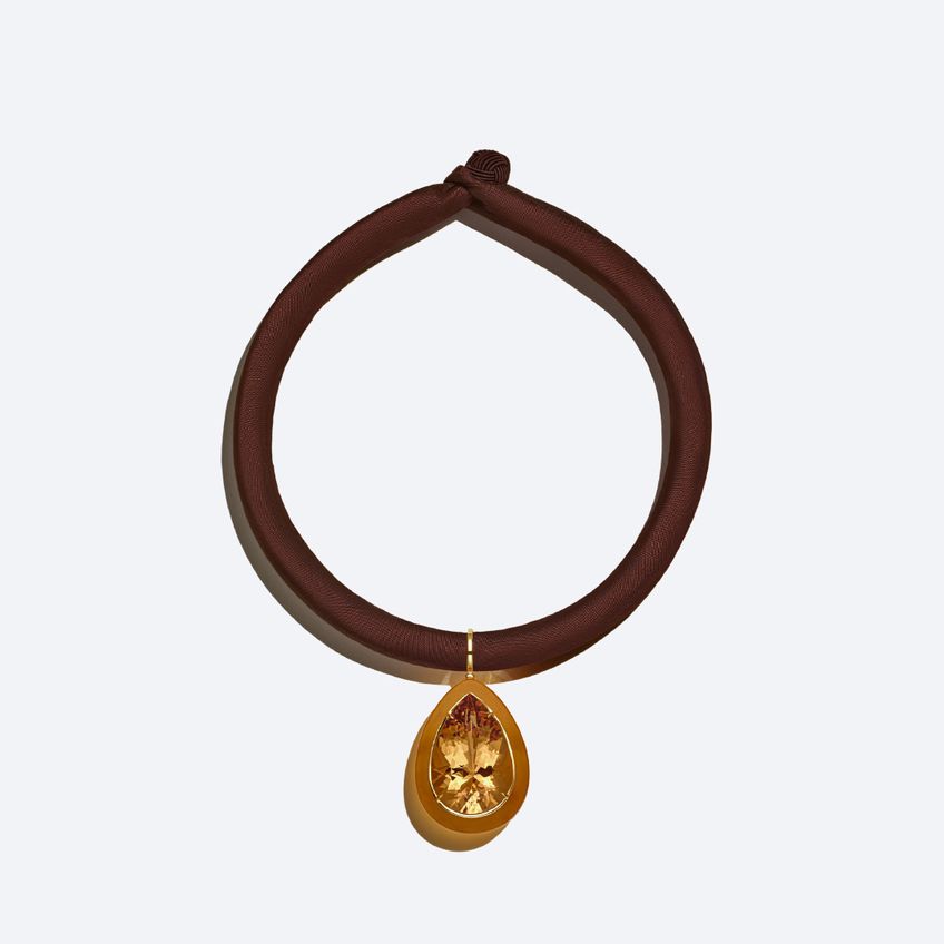 Yvonne Frames Necklace